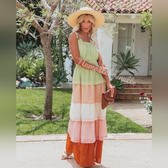 NWT Vici Boho Ruffled Tiered Maxi Dress - Picture 7 of 13